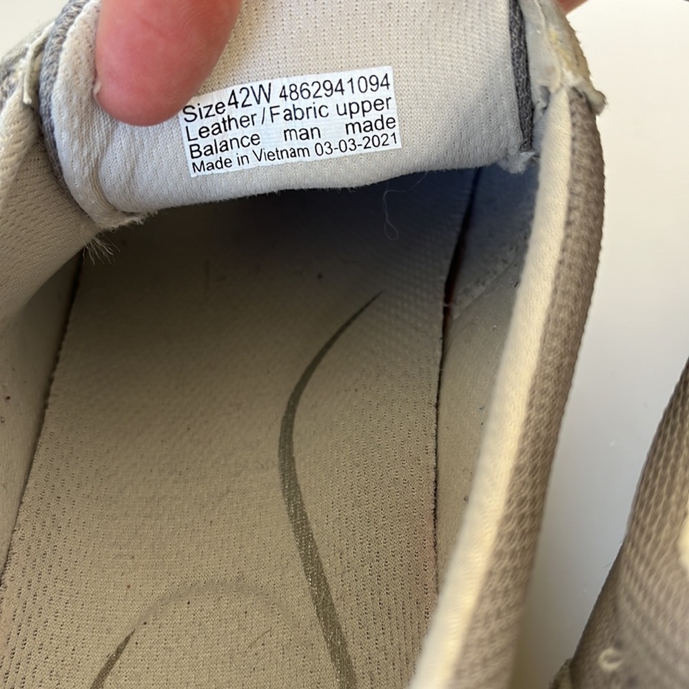 Dansko Henriette size 42W (11.5-12 wide) sneakers, light wear, arch supp… - Picture 7 of 10